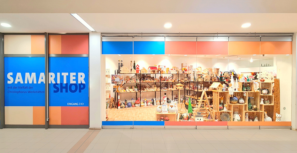 samariter-shop_2025 Ansicht des SAMARITER-SHOP in der Fürstengalerie in Füstenwalde/Spree